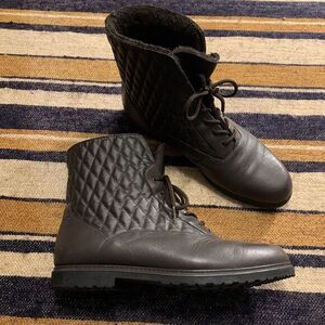 Vintage St. John's Bay Ankle Lace‎ Up Boots Brown Quilted Leather 10 Womens